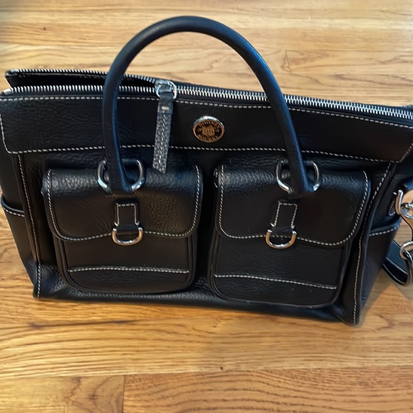 Dooney & Bourke pebble grain leather satchel with silver hardware - Picture 2 of 6